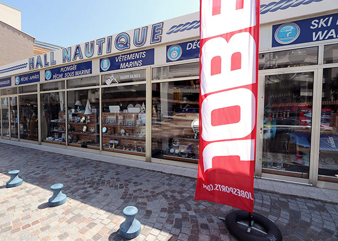 Boutique Hall Nautique à Cavalaire-sur-mer dans le var