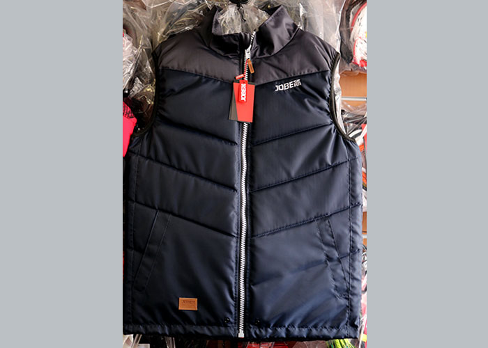 Nouvelle Collection   Hall Nautique - Le gilet chic produits de sports et de loisirs de mer